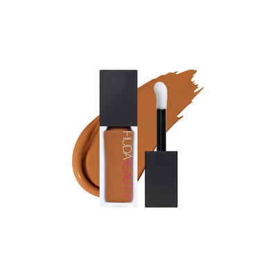 #FAUXFILTER LUMINOUS MATTE CONCEALER (CORRECTOR MATE)